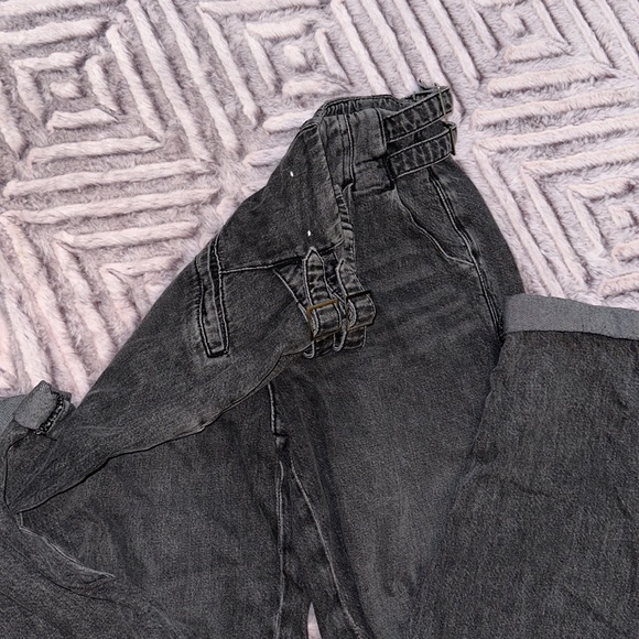 Garage 80s Mom Denim - Picture 4 of 6